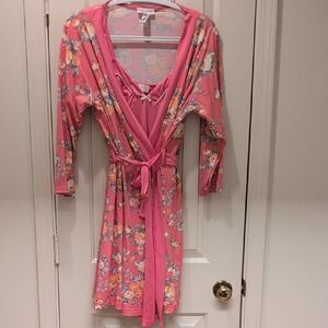 Kathy Ireland Pink Floral Women's Nightie And Matching Robe